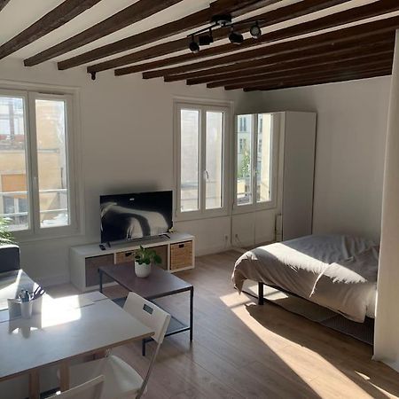 Studio Lumineux, Refait A Neuf, Metro Jourdain Paris Eksteriør bilde
